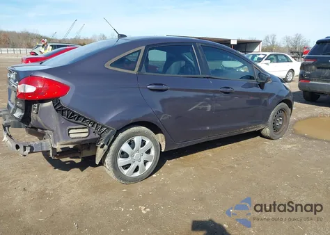 2013 Ford Fiesta S z USA, uszkodzony, nr VIN 3FADP4AJ1DM165091